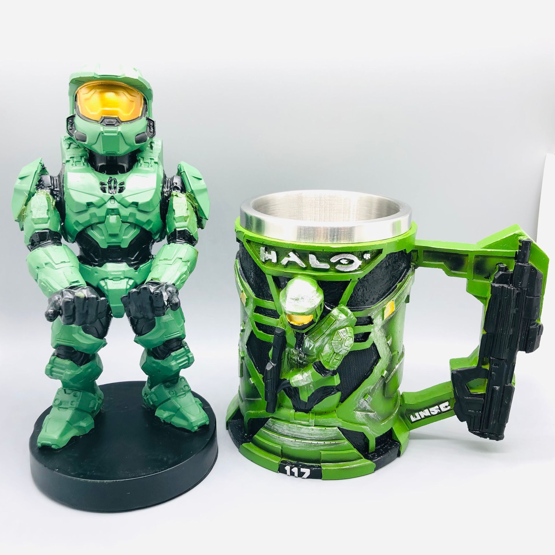 Cool Green Soldier Armor Knight 3D Resin Mug Robot Gaming Gamepad Mug