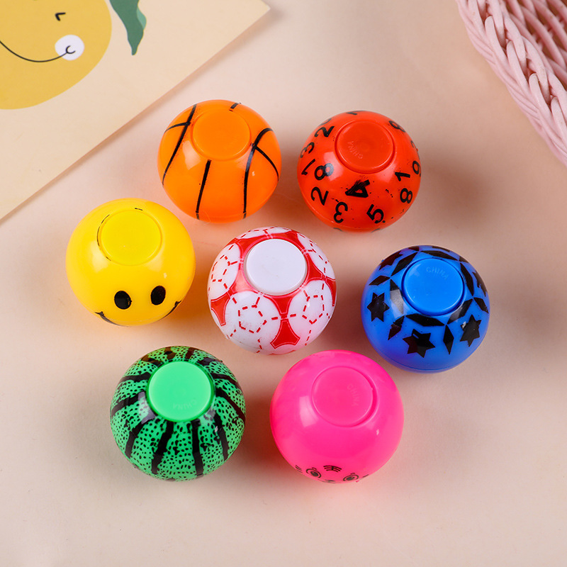 2023 Hot Sale 35mm Fidget Spinner Balls Fidget Toys Mini Soccer Ball toy Plastic Football Hand Spinners Balls Toys