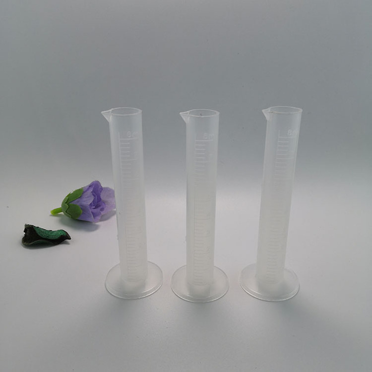 Factory direct supply China small commodities plastic laboratory ML measuring cup beaker graduated cylinder with scale