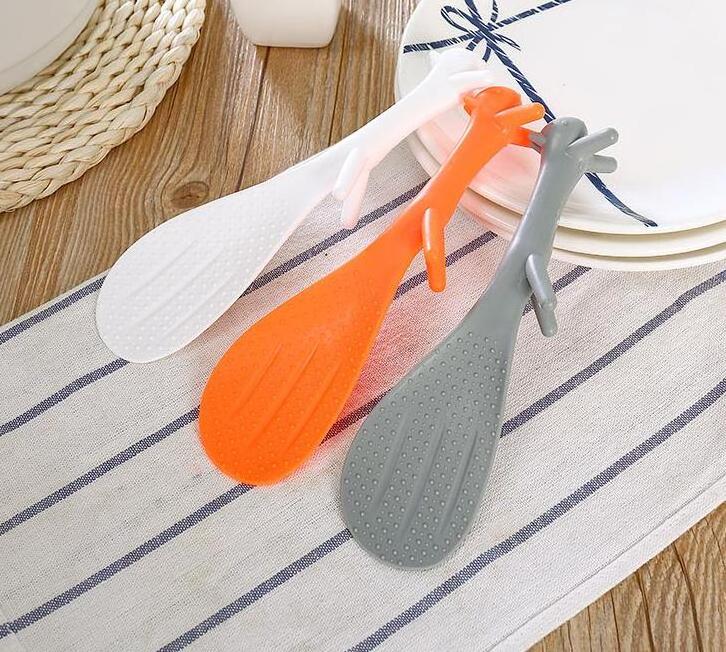 Z377   Cute Gadgets Household Scoop Restaurant Plastic Paddle Holder Meal Squirrel Shaped Ladle  Kitchen rice Spoon Tools