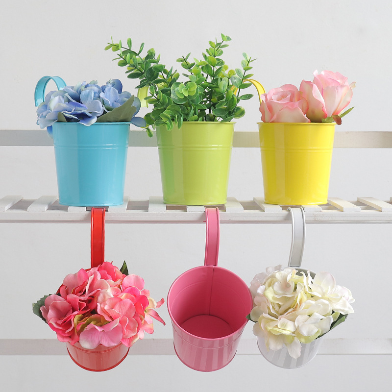 AAA206 Crafts Iron Flowerpots Bucket Pot Home Decor Flower Pot Wall Railing Garden Mini Metallic Balcony Hanging Planter