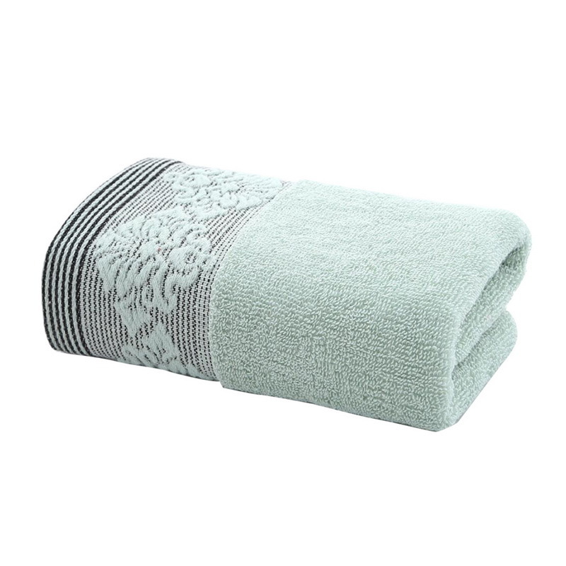 Z94 Soft Twist Face Towel Frozen Jacquard Cotton Beach Towel Solid Pattern for Home Bathroom or Outdoor Use for Christmas