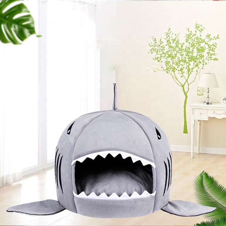 Portable Cute Shark Shape Semi-enclosed Car Home Kennel Dog Cat House Nest Comfortable Pet Bed for Winter