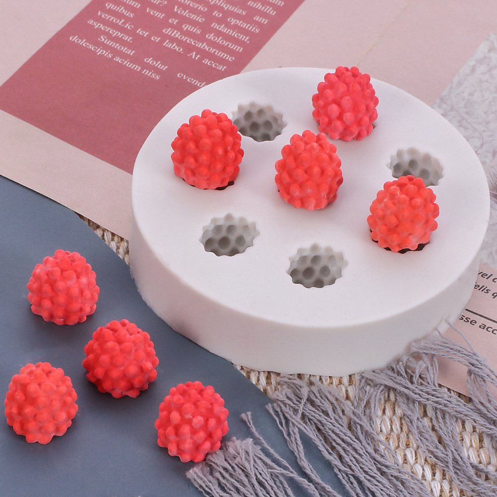 Wholesale Fruit 8 Holes Raspberry/Blueberry Shape Cake Mould Silicone Berry Fondant Mold Cake Decoration