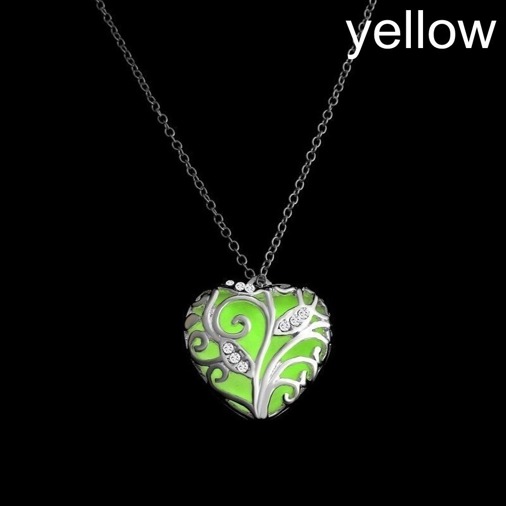 Fashion Glow In The Dark Life Of Tree Heart Pendant Necklace For Women Men Fluorescent Luminous Tree Jewelry Halloween Gift