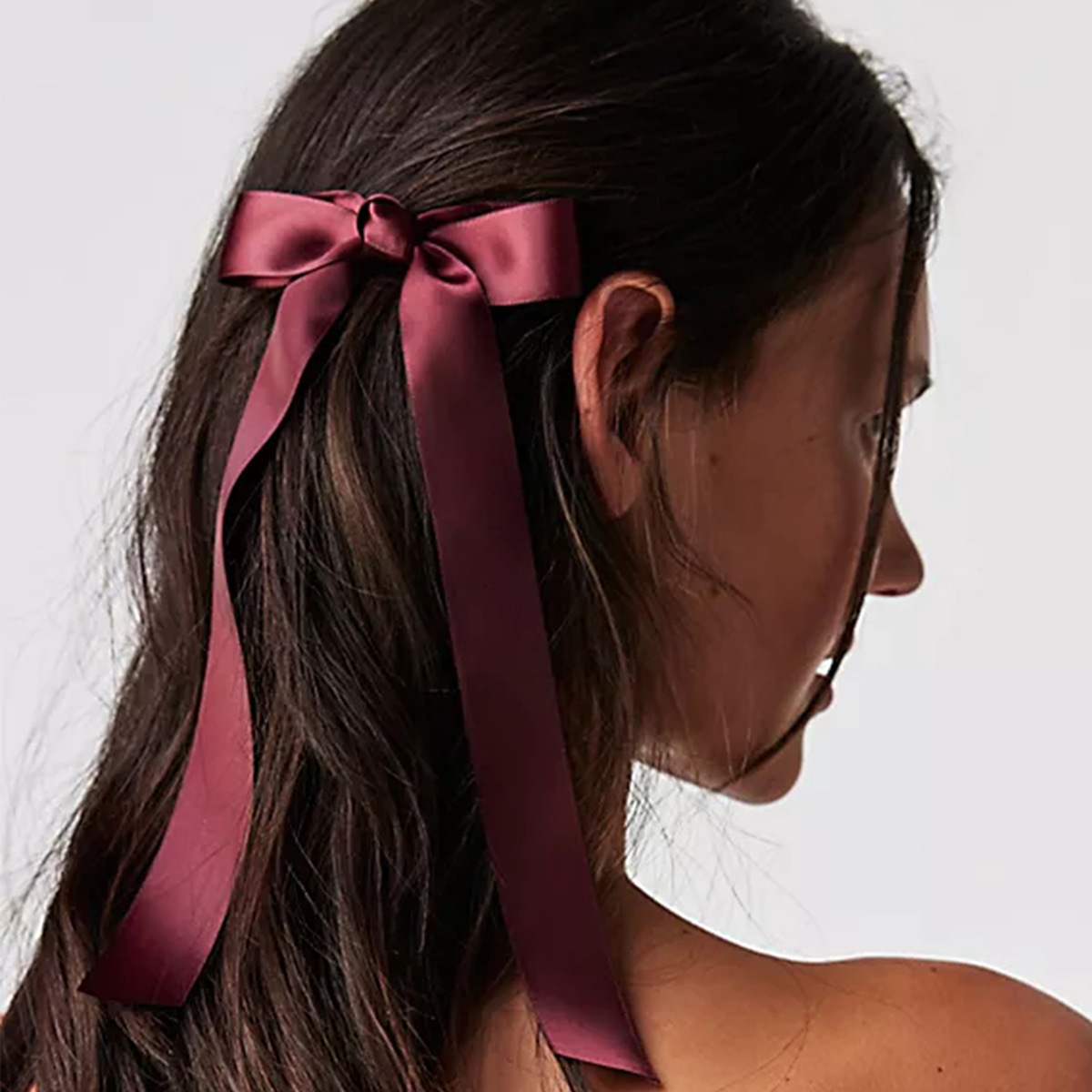 Wholesale Korean Ribbons Silk Hair Bows With Alligator Clip Luxury Elegant Velvet Matt Satin Hair Clips Hair Bow For Girls Women