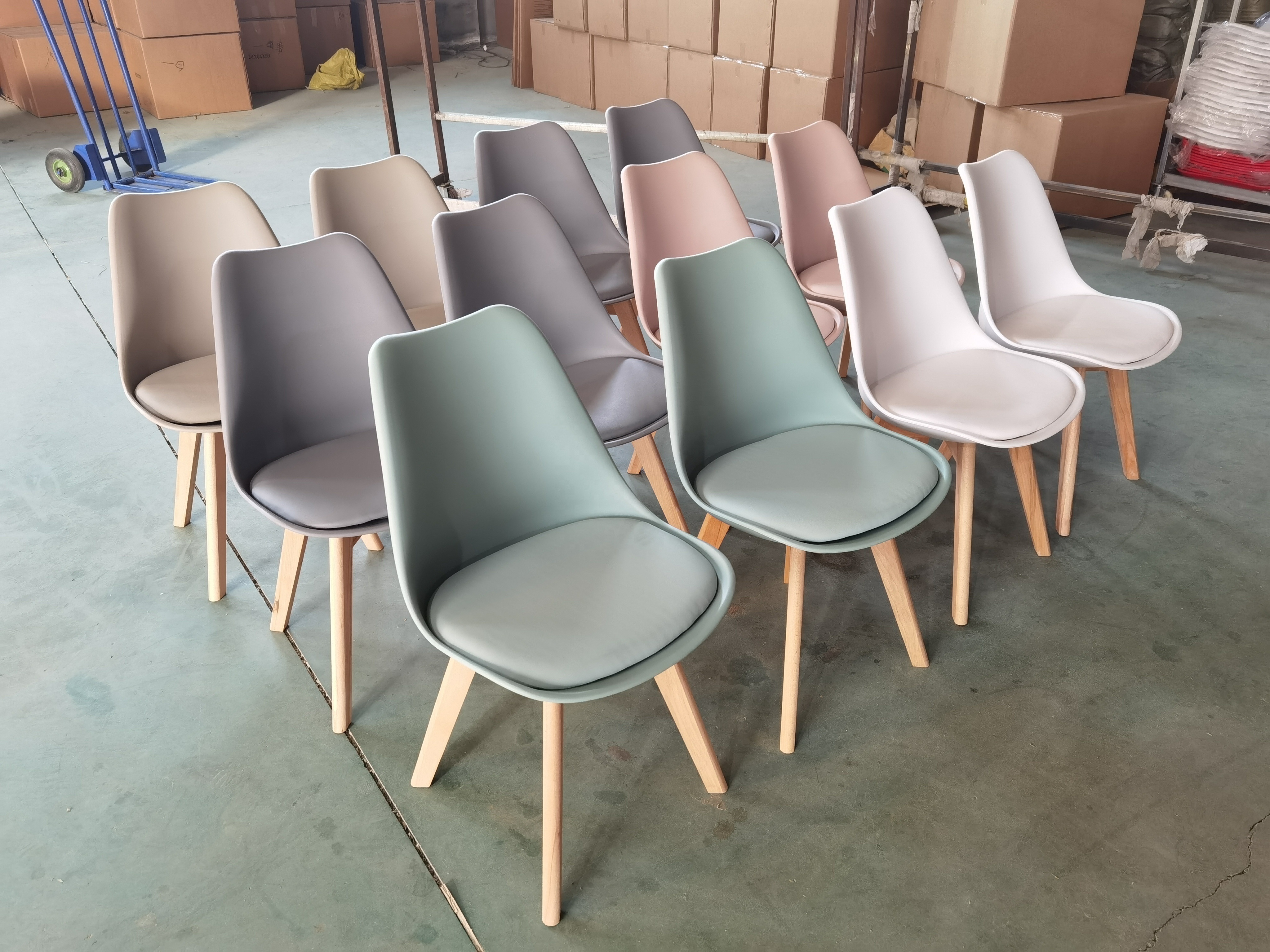 Factory sale resin restaurant white chair plastic dining chair modern style furniture steel modern dining room chairs