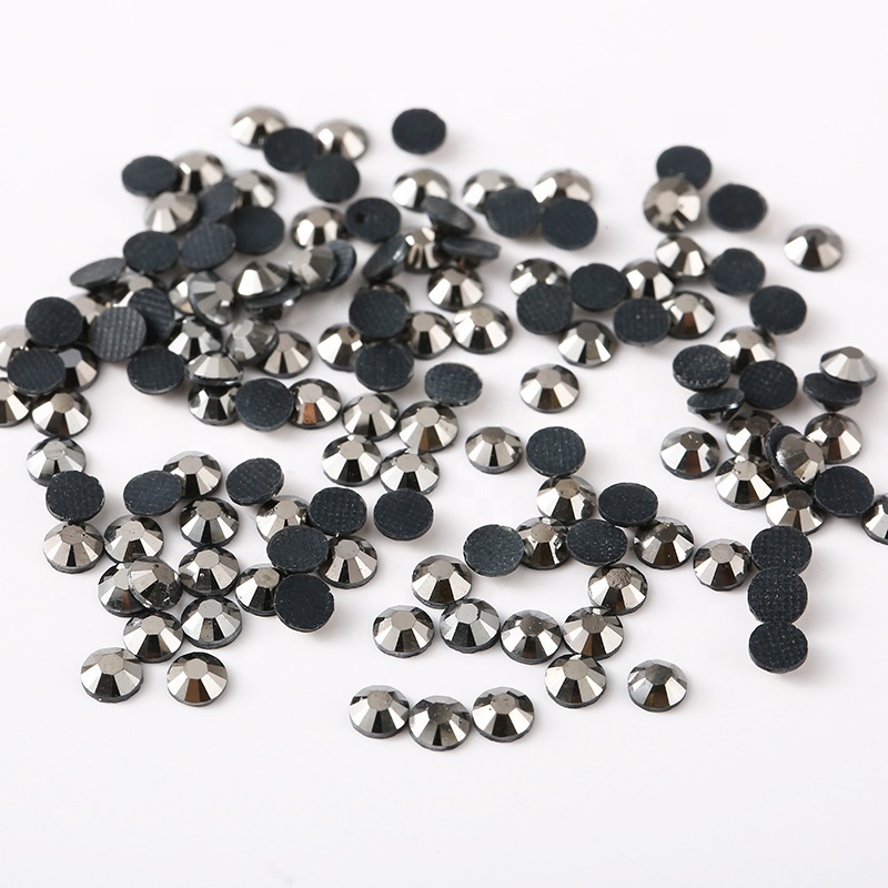 JL wholesale Resin flat back round rhinestone SS6 10 16 20 30 cut hot fix rhinestones with glue in black silver grey gold colour