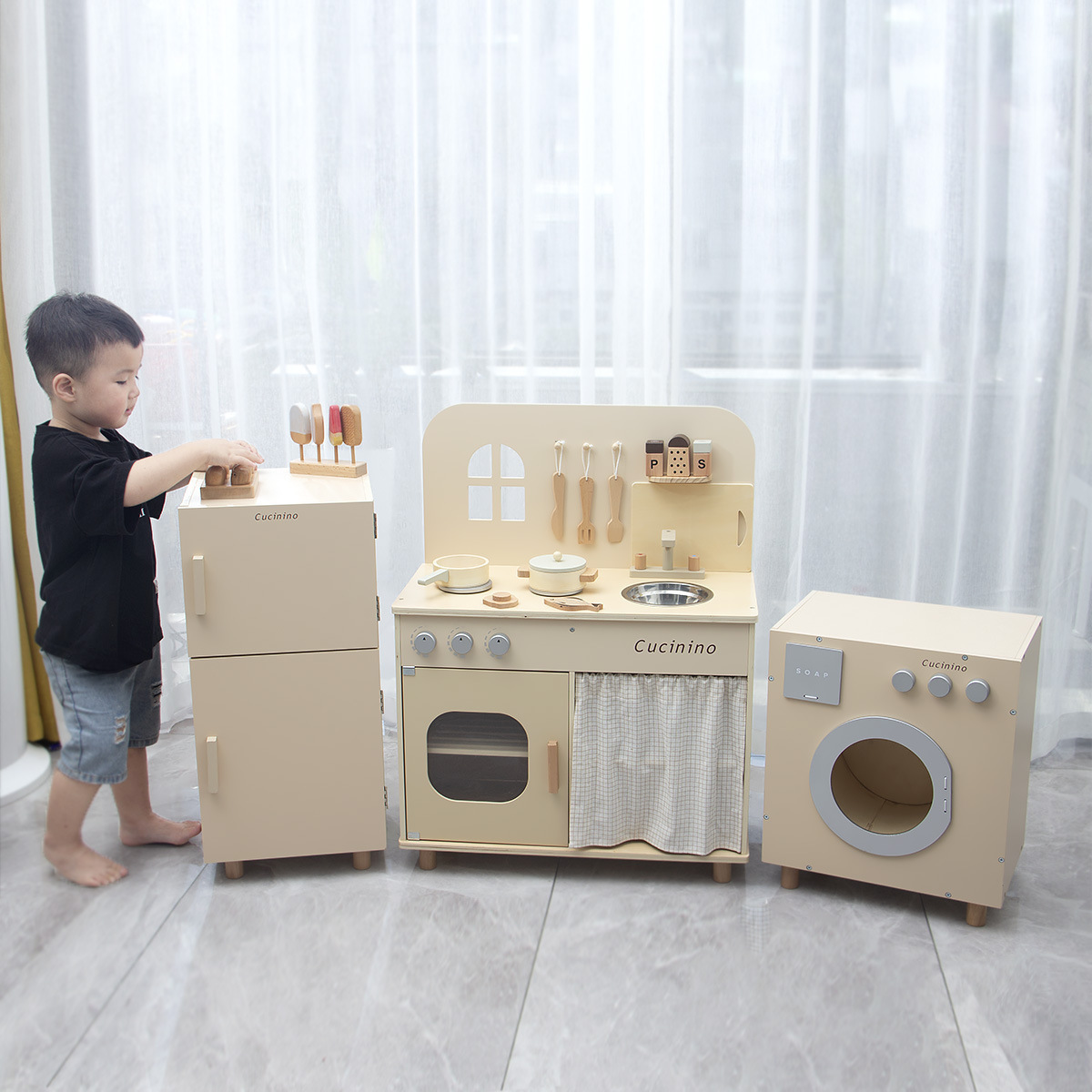 Children's Wooden Kitchen Toy Set Simulation Play House Kids Cooking Kitchenware Refrigerator Parent-child Interaction Toys