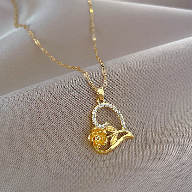 Valentine's Day Jewelry 14K Gold Plated Heart Necklace Stainless Steel Chain Crystal Rose Flower Heart Choker Necklace