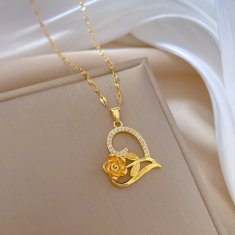 Valentine's Day Jewelry 14K Gold Plated Heart Necklace Stainless Steel Chain Crystal Rose Flower Heart Choker Necklace