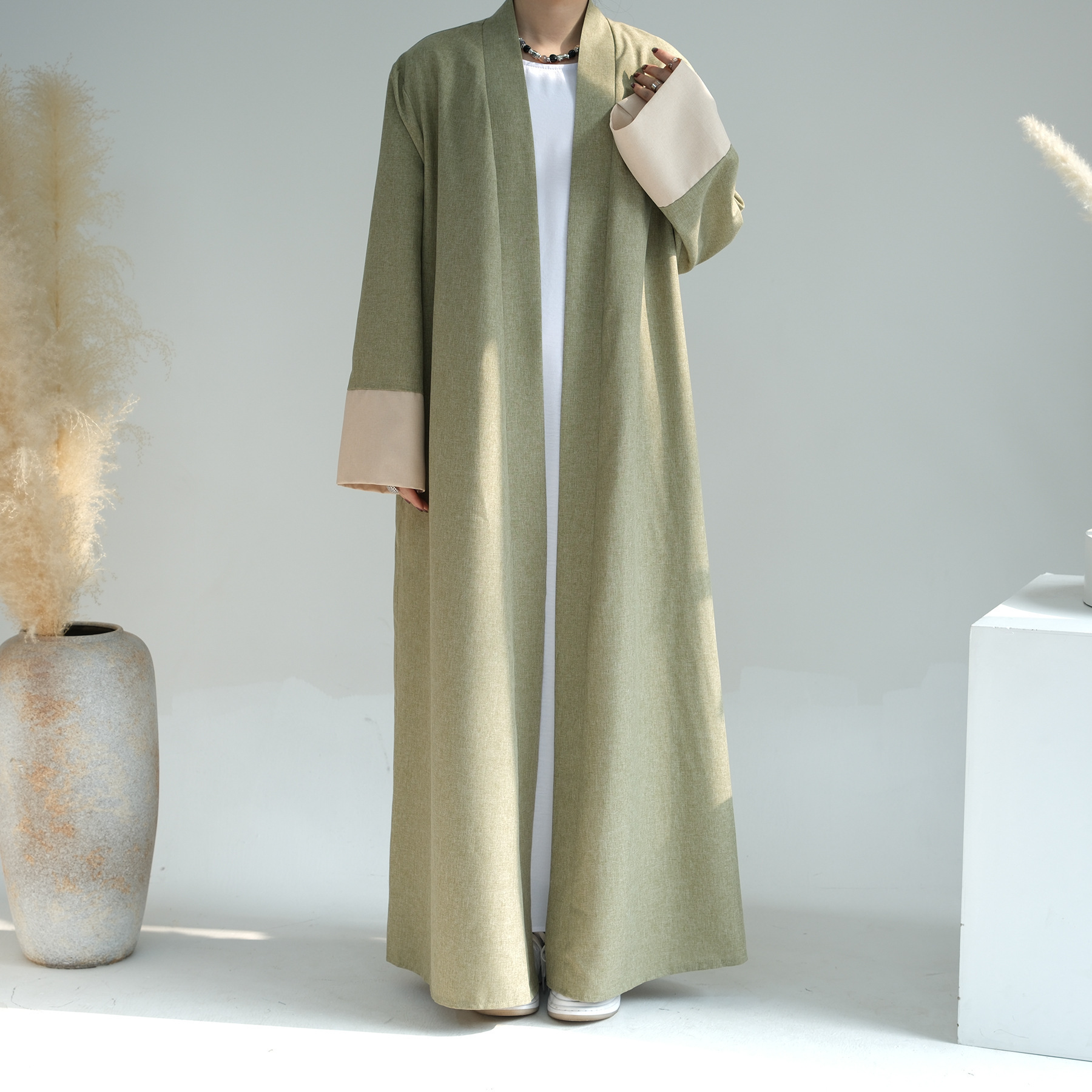 Dubai Abaya New Designs Qatar Open Abaya 2 Colors Casual Muslim Clothing Wholesale Manufacturers