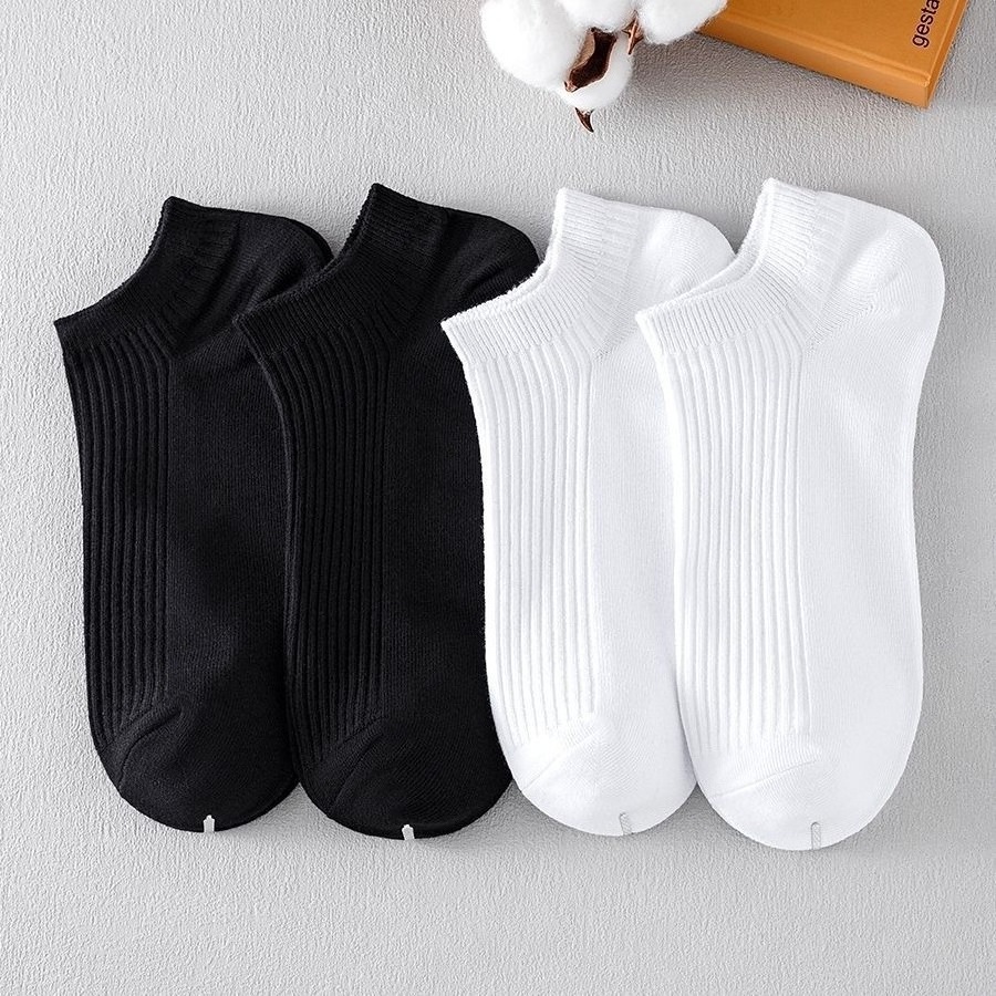 Jingwen OEM Low Cut Women's Knitted Socks Sweat-Absorbent Anti-Slip Calcetines Winter Children Wholesale Also Available Men