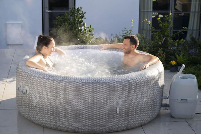 Bestway 60019 Honolulu Inflatable Outdoor Portable Spa Whirlpool Person Hot Tub Spa With 4-6adults