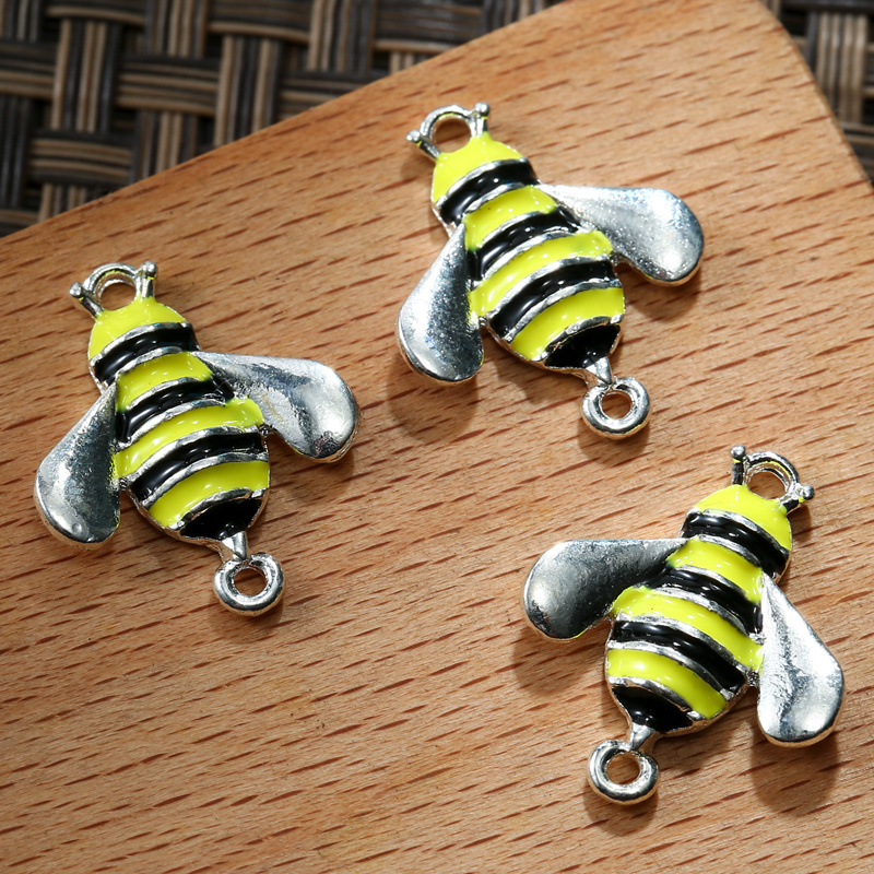 Cute Alloy Enamel Bee Findings Charms Pendants For Jewelry Making DIY Handmade Connector Accessories