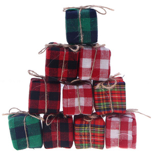 Christmas Scottish Cotton Linen Foam Small Gift Box Pendant Dollhouse Festival Party Christmas Tree Decor Accessories