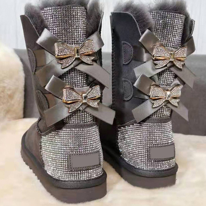 Factory Wholesale 2023 Newly Arrived Sheepskin Boots Lace Up Rhinestone Winter Warm Women's Snow Boots High Snow Boots