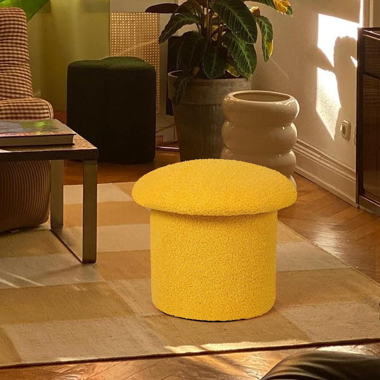 New Design Mushroom Shaped Small Foot Rest Teddy Velvet Upholstered Storage Footstool Ottoman For Room Decoration