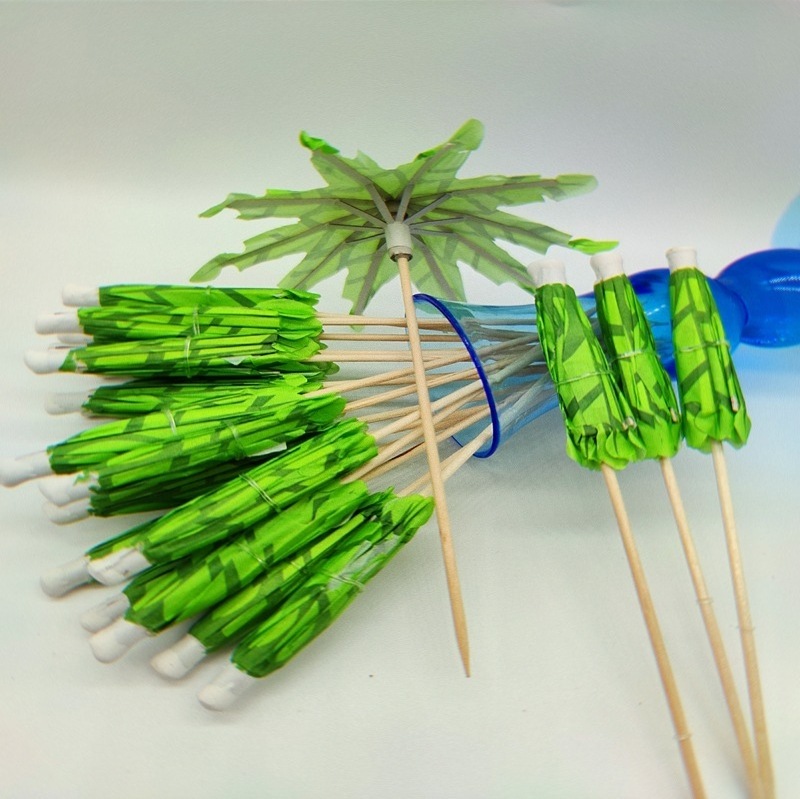 5.9inch Handmade Green Coconut Palm Tree Umbrellas Bamboo Cocktail Cupcake Fruit Picks Sticks For Drinks Pool Party Decoration