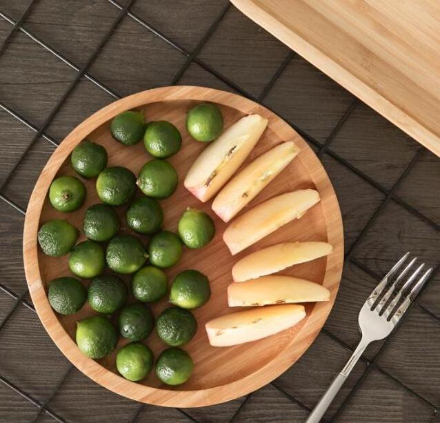 Eco Friendly Customized Restaurant Food Serving Tray Tea Fruit Plates Hotel Breakfast Bamboo Wooden Rolling Tray