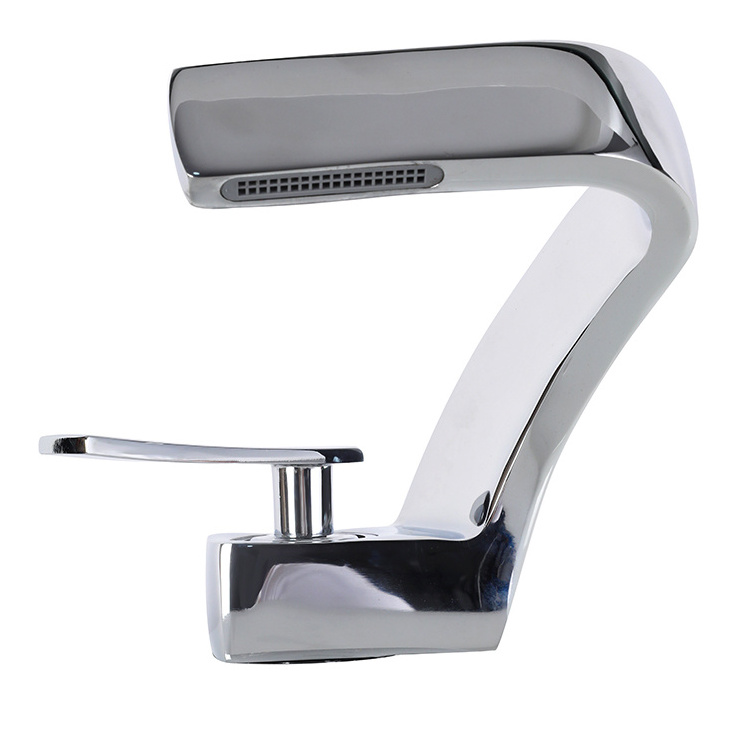 Chrome Single Handle Bathroom Sink Tap One Hole Deck Mount Lavatory Mixer Tap Wash Basin Faucet Brass