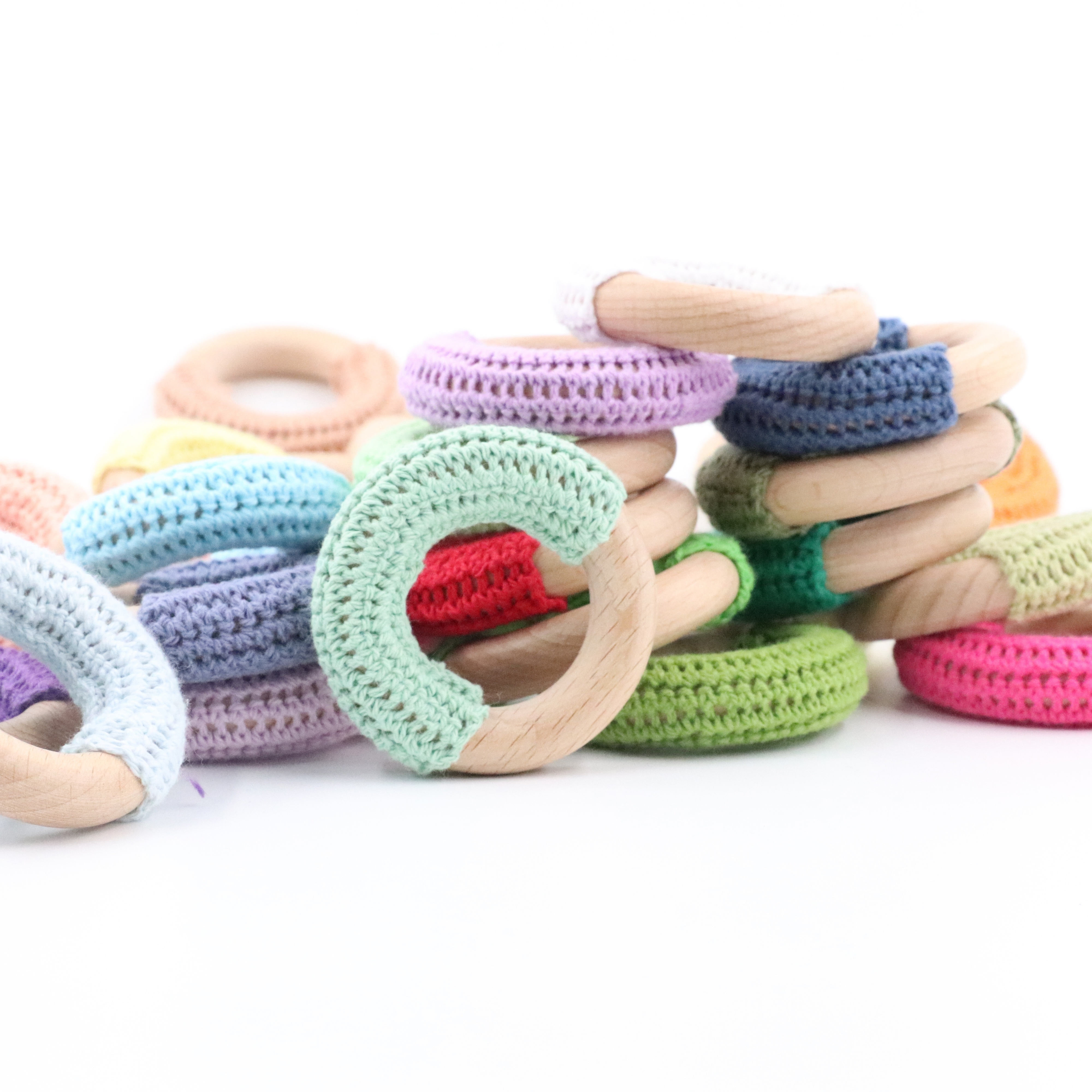 Crochet Teether Baby Teething Rattle Toy Ring Bracelet Circle Wooden Teether Toy