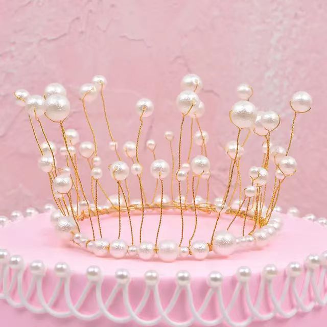 Wholesale cake topper wedding bridal tiara princess crown Valentine's Day party cake decoration