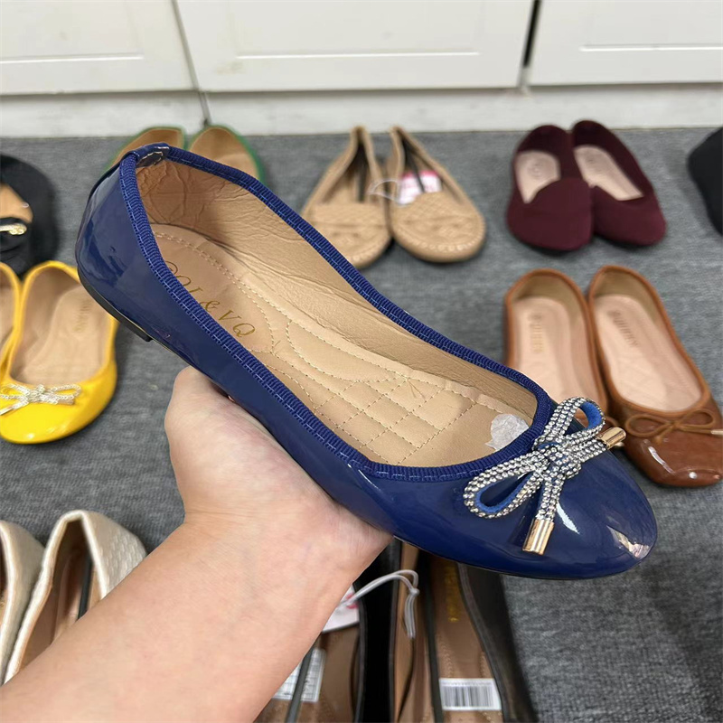 2024 summer new female bean shoes a slip-on buckle round head shallow mouth casual flat shoes stock wholesale