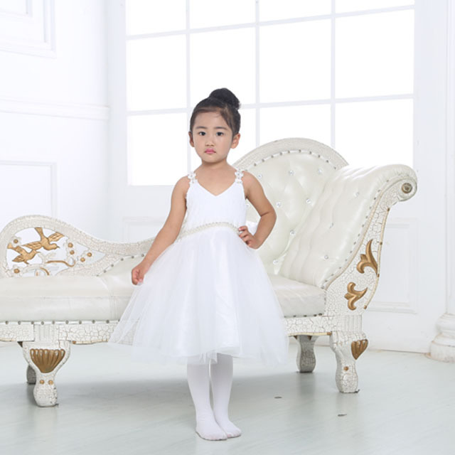 2018 Wholesale Children Tulle Dresses Summer Flowers Pearl Beaded Backless Baby Girls Dresses 50 Casual Polyester Long Floral