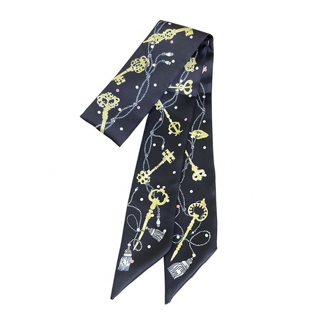 2023  Fashion vintage key chains Printed Silk Hair Scarf Women Headband Ladies Neck Tie Ribbon Bandana Scarves Accessories