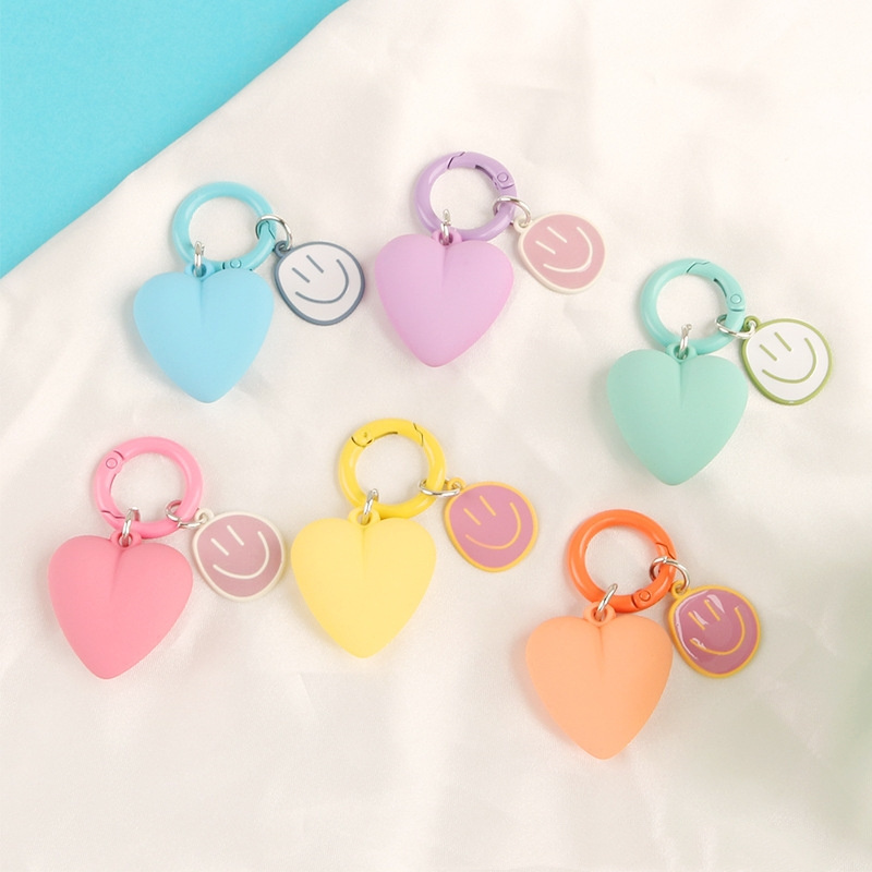 Kawaii Resin Keychain Heart Shape Designer Keychain Cute Smile  Keychain Wholesale