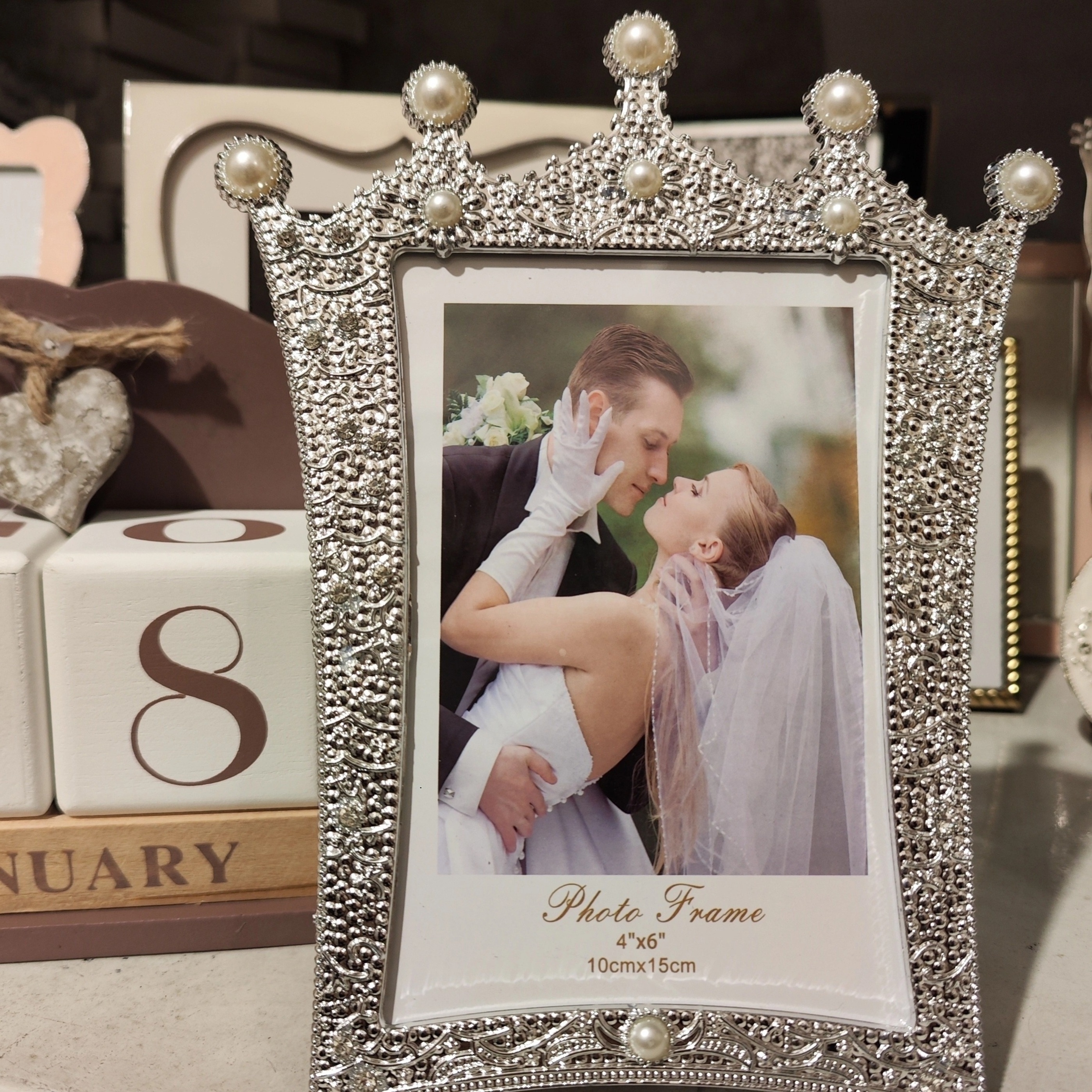 Plastic frame 3*3 4*6 5*7in  silver color crown pearl picture frame with European style wedding gift