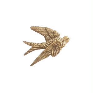 Resin Swallow Crafts Retro vintage gold mini gift hanging  creative  home decor wholesale European style