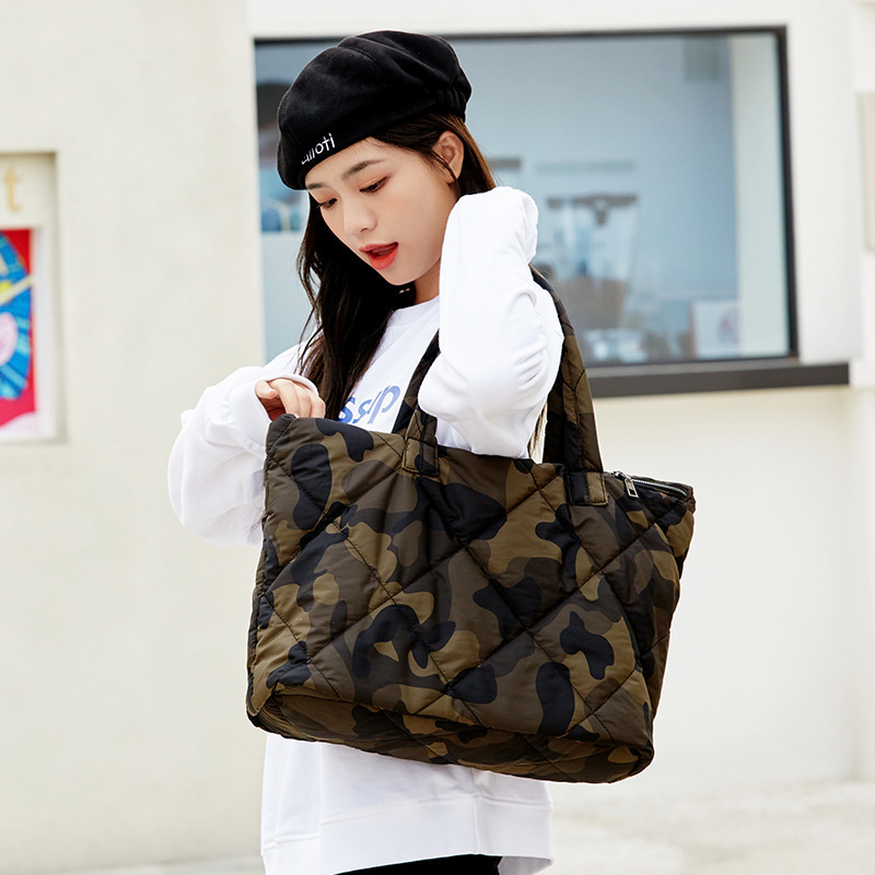 2022 New fashion Camouflage Print Female Shoulder Crossbody Bag Trendy Handbags For Women