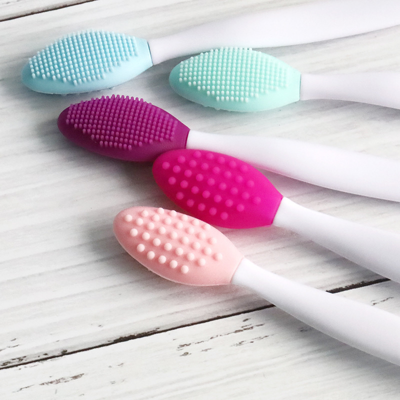 Silicone Exfoliating Lip Brush Double Sides Silicone Lip Scrubber Soft Cleaning Lip Smoother Face Cleaning Applicator