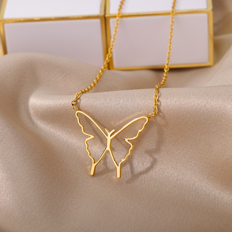 Shiny Personality Hollow Butterfly 18K Gold Plated Necklace Female Neck Jewelry Stainless Steel Butterflies Necklace Choker