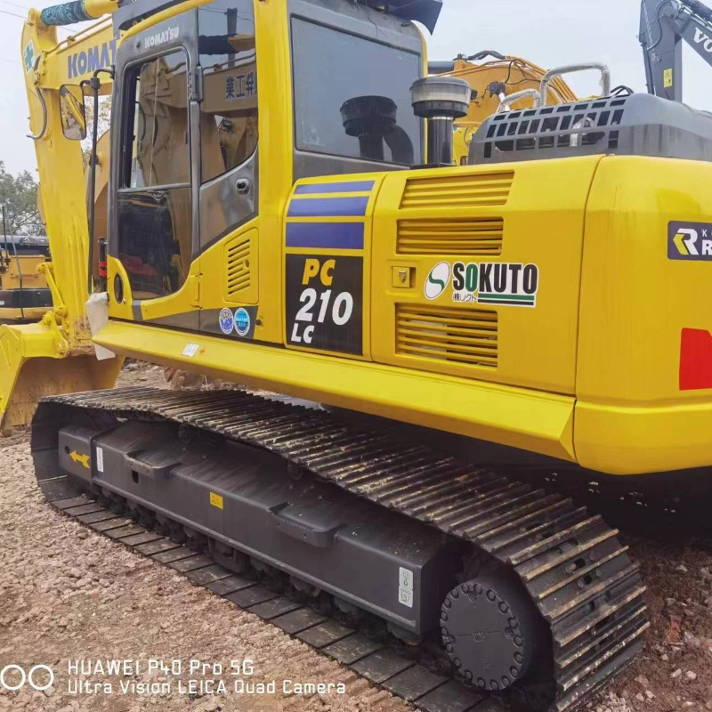 Japan used price new komatsu pc210LC crawler excavator 21 TONS PC210 PC220 PC160 PC200 PC130 PC350 PC450 PC650 PC110