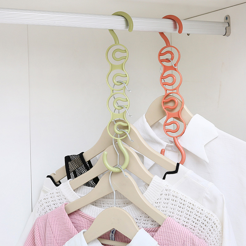 new and fashion 4 in 1 Plastic Closet Space Saving Folding Home Storage Racks Travel Magic Creative Clothes Hanger