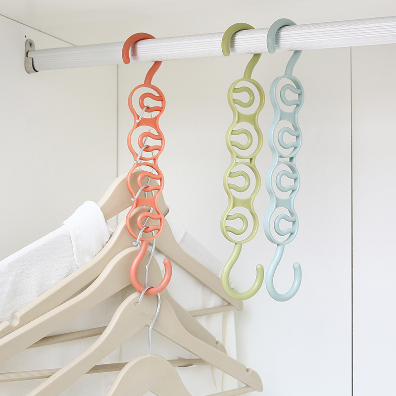 new and fashion 4 in 1 Plastic Closet Space Saving Folding Home Storage Racks Travel Magic Creative Clothes Hanger