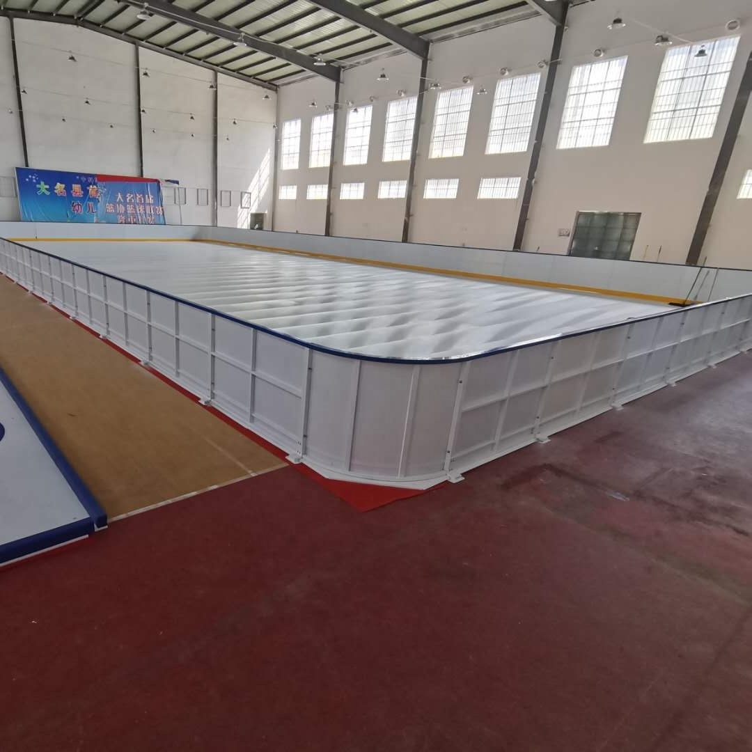 Self lubricating UHMWPE Synthetic Ice skates Rink Mobile ice hockey skating rink equipment