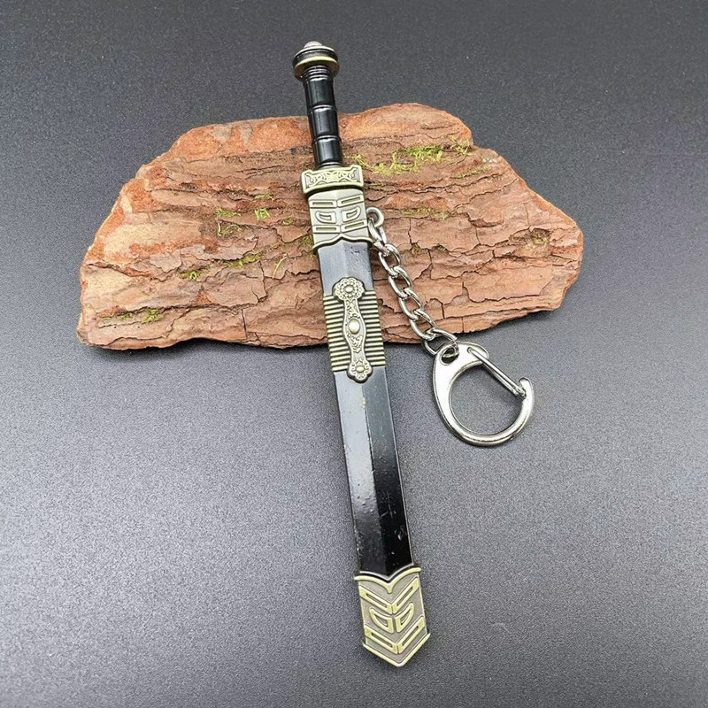 Game Accessory Ancient Famous Sword Metal Weapon Toy Key Chain Pendant Car Keychain