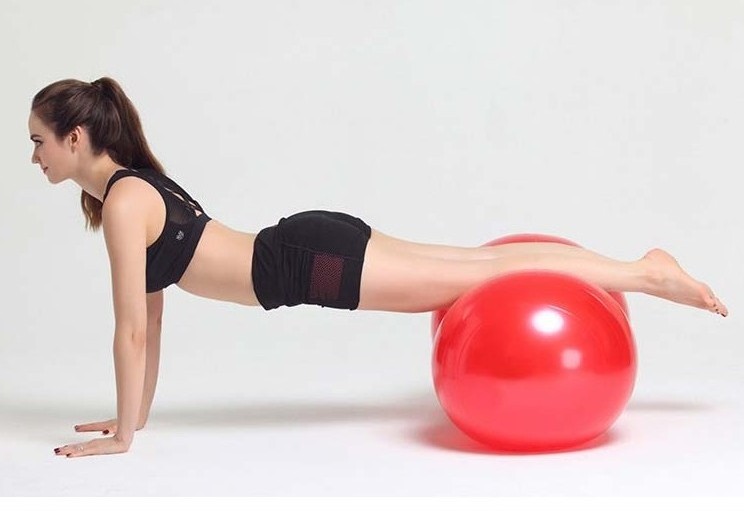 Wholesale and custom yoga ball gymnastics yoga peanut ball massage inflatable pvc peanut yoga ball