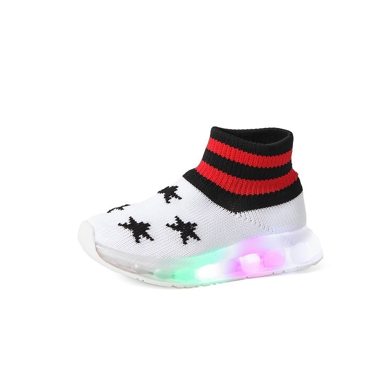 Autumn new children's five-pointed star boys and girls soft-soled luminous sports shoes LED lights flying shoes