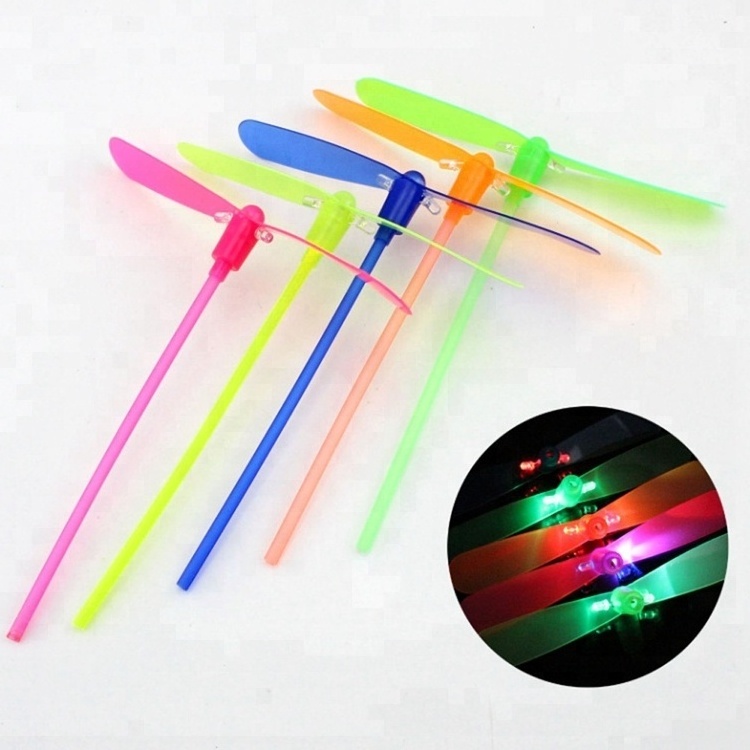 New Novelty Gag LED Luminous Flying Light Up Toys Flashing Bamboo Dragonfly Electronic Cheap Kids Gift Party decoration toys