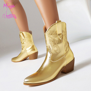 DJ-28 2023 Latest Fall Winter glitter gold leather Boots designs women's embroidered pointed mid-heel CHELSEA ankle boots