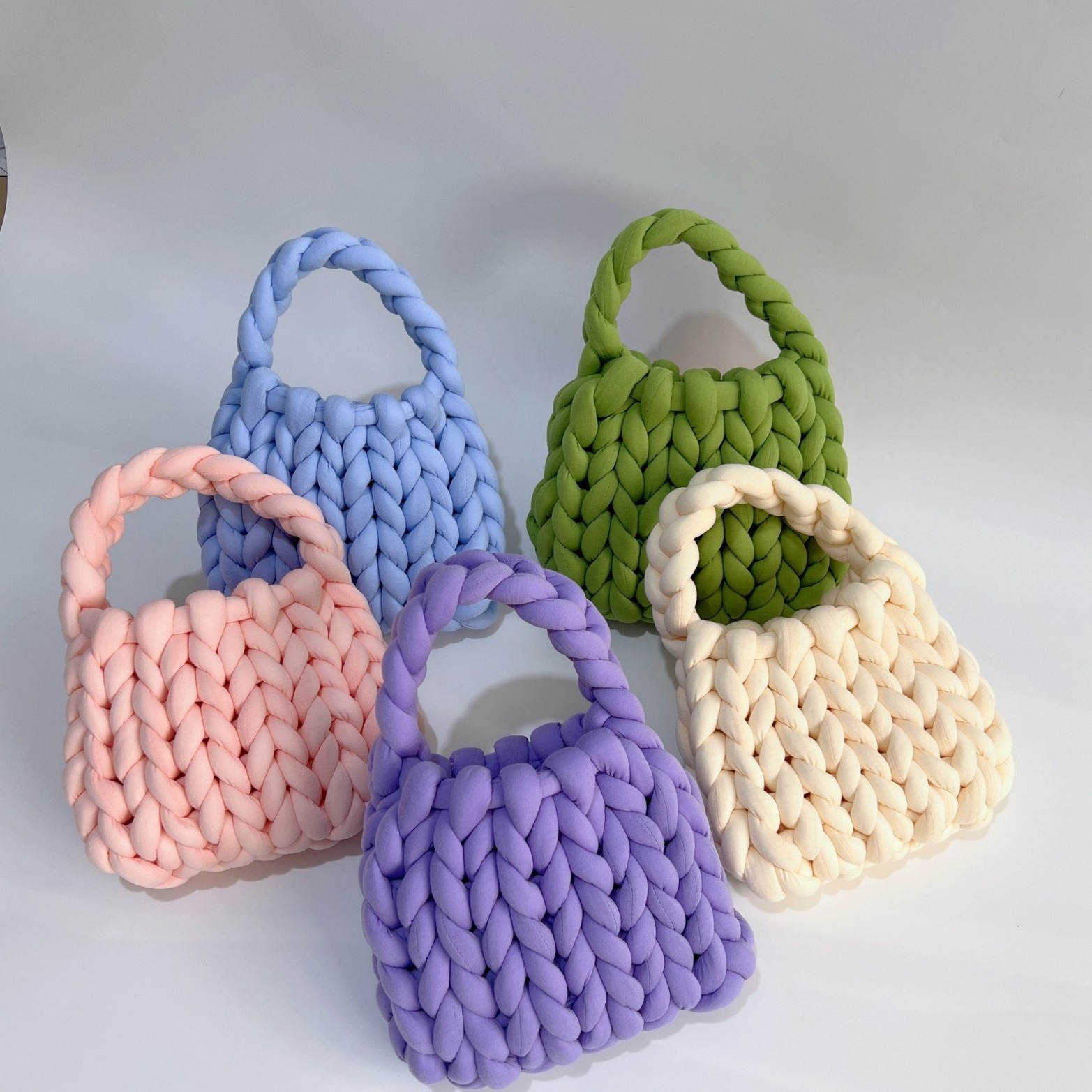 2024 Trending Hand-knitted Casual Tote Bags Purses Women Candy Solid Color Premium Handbags