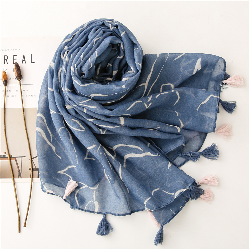 Wholesale 2023 simple fresh texture women cotton plain blue scarf printed viscose shawl hijabs scarf