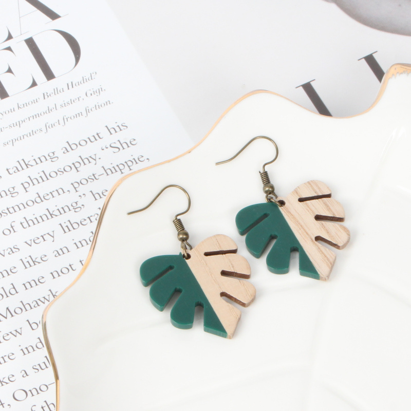 Bohemian Plant Leaf Shape Earrings Wooden Leather Combination Earrings For Women