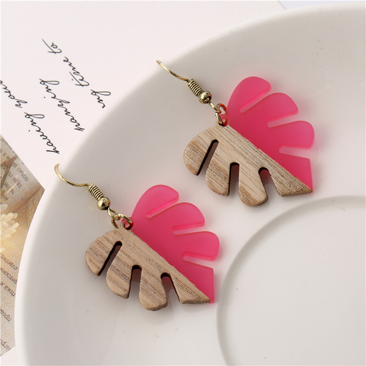 Bohemian Plant Leaf Shape Earrings Wooden Leather Combination Earrings For Women