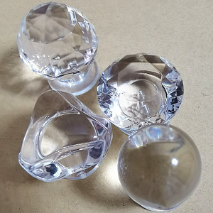 Hardware Furniture Accessories Transparent Acrylic Knobs Kitchen Cabinet Drawer knobs Clear Round Door Pull Handle with Diamond